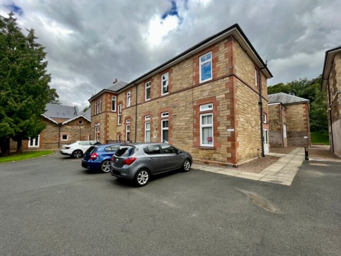 3 Dingleton Apartments