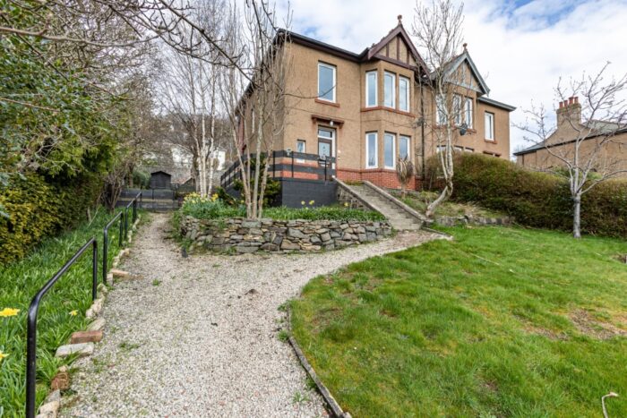 7 Glenfield Terrace