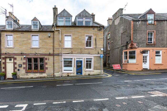 Commercial Premises, 24 Market Square