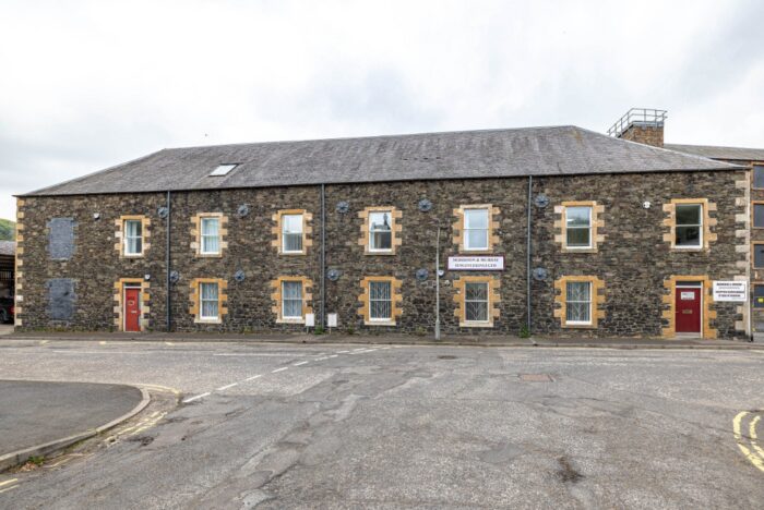 Commercial Premises – Upper Un Roxburgh Street